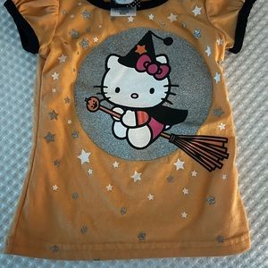 Hello Kitty witch halloween toddler t shirt in size 3T